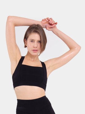 Stage Activewear Siyah Sıkılaştırıcı Bra