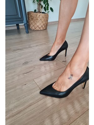 Topukla 036 468 Topukla Kadın Sivri Burun 8 cm Topuklu Klasik Stiletto