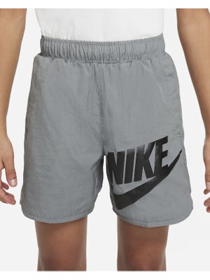Nike Sportswear Older Kids' (Boys') Woven Shorts Erkek Çocuk Spor Şort 65.82 084