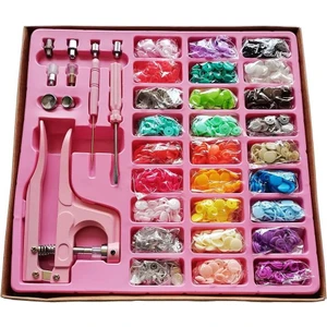 300 Set Karışık Renkli 12.5mm T5 Plastik Çıt Çıt ve El Pensesi Set