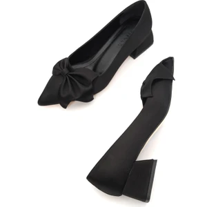 Camila Siyah Saten Fiyonklu (4cm) Sivri Burun Topuklu Ayakkabı