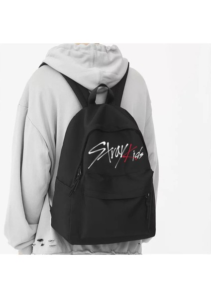 Stray Kids Baskılı Sırt Çantası
