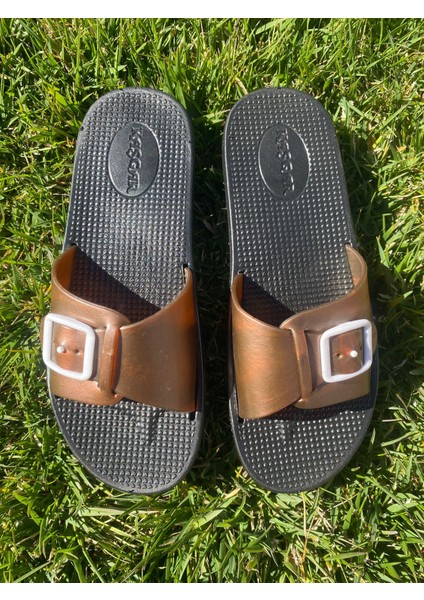 Kadın Kaydırmaz Taban Ayarlanabilir Tokalı Havuz Plaj Bahçe Ev Terliği modelleri