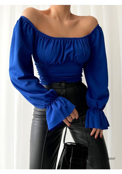 Kadın Kayık Yaka Beli Büzgü Detaylı Şık Crop Bluz modelleri