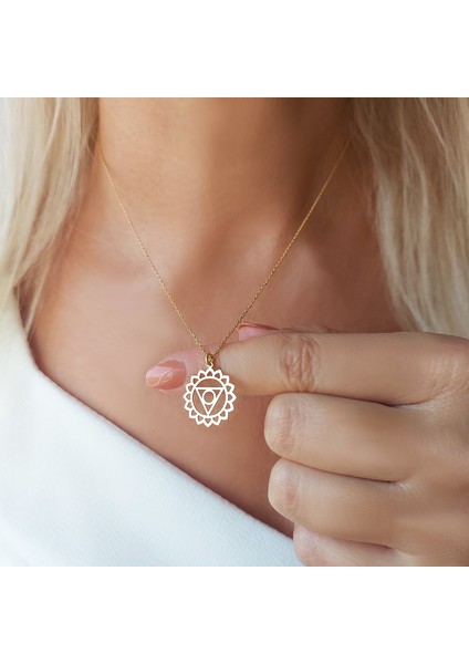 925 Ayar Gümüş Boğaz Çakrası Kolye fırsatları