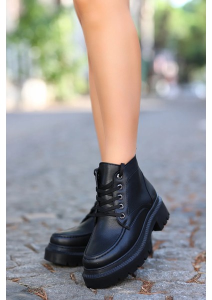 Poli Hafif Taban Bağcıklı&fermuarlı Casual Kalın Taban Kadın Bot Siyah fırsatları