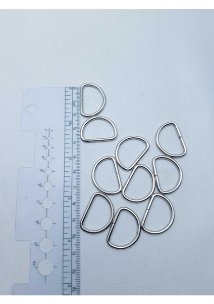 Gümüş Renginde D Şeklinde Çanta Zincir Kanca Metal Halkası (1 Pakette 10 Adet) fiyatları