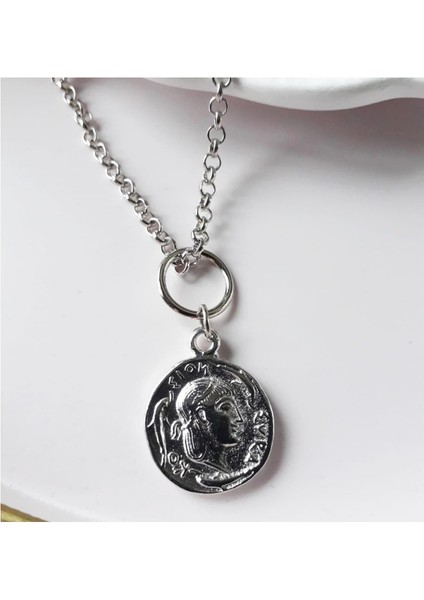 Gümüş Renk Zincir & Madalyon Kadın Kolye fiyatları