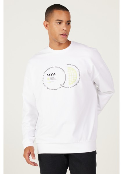 Erkek Beyaz Oversize Bol Kesim Bisiklet Yaka Pamuklu Baskılı Sweatshirt