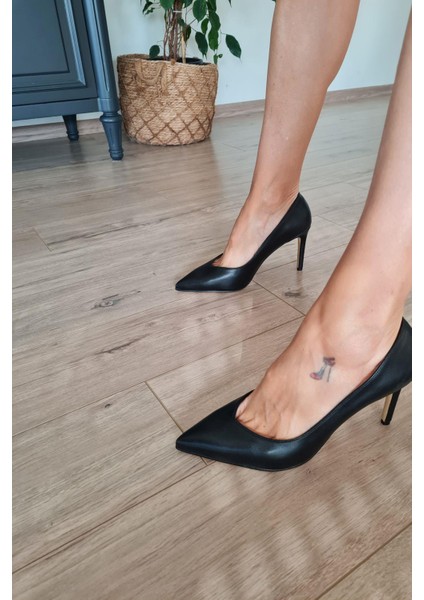 036 468 Topukla Kadın Sivri Burun 8 cm Topuklu Klasik Stiletto