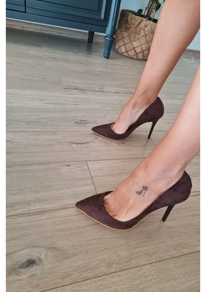 001 200 Topukla Kadın 10 cm Topuklu Klasik Sivri Burun Stiletto