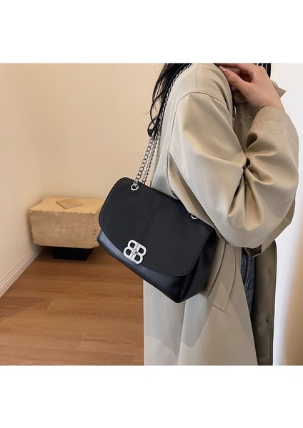 Sonbahar ve Kış Süper Ateşli Kadın Çantası Mat Deri Moda Üst Düzey Retro Zincir Küçük Kokulu Rüzgar Koltuk Altı Çantası Omuz Çantası Messenger Çantası (Yurt Dışından) modelleri