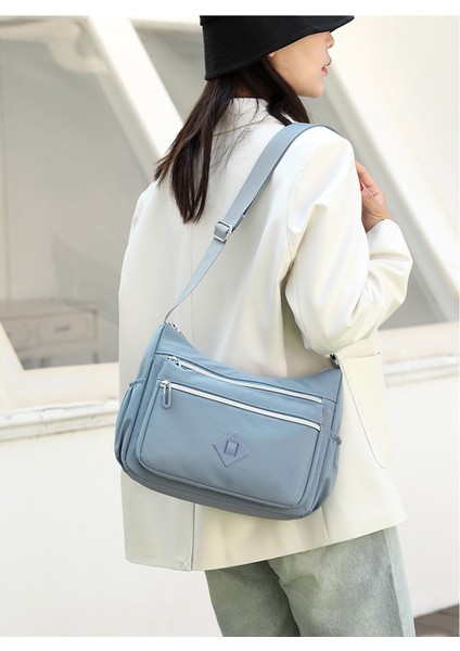 Çanta Kadın Büyük Kapasiteli Çok Katmanlı Kadın Çantası 2023 Yeni Rahat Minimalist Kore Versiyonu Gelgit Düz Renk Moda Tek Omuz Çapraz Omuz Çanta (Yurt Dışından) modelleri