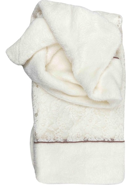 Dantelli Polar Bebek Battaniye 90*90cm