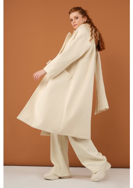 Kolu Apolet Detaylı Kaban Ekru fırsatları