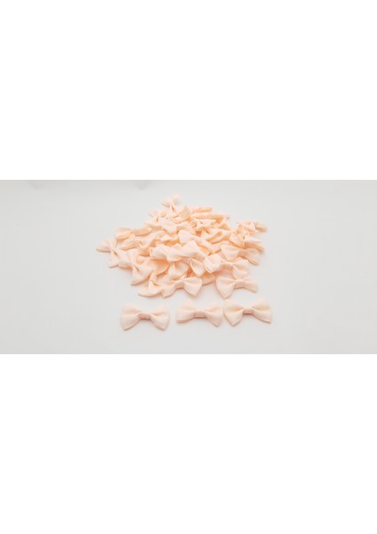 Yavruağzı Renk Beyaz Puantiyeli 50 Adet Fiyonk Papyon (2,5 x 3,5 Cm)