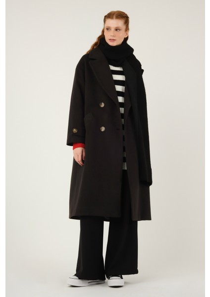 Kolu Apolet Detaylı Kaban Siyah