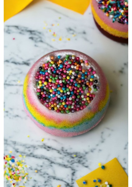 Rainbow Sprinkle Bath Bomb- Banyo Bombası- 1 Adet Banyo Topu - 1 x 115 gr