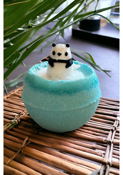 Panda Bath Bomb - Köpüren Kokulu Banyo Topu - 1 Adet 110 - 120 gr Bath Bomb - Banyo Bombası fırsatları