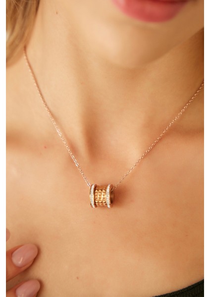 Kadın Stellenascoste Çelik Model Rose Gold Kaplama Su Yolu Gerdanlık Zincirli Zirkon Taşlı Kolye fırsatları