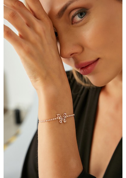 Kadın Eleganzastellare Çelik Model Altın Kaplama Kristal Zirkon Taşlı Kelebek Figür Kombin Bileklik fiyatları