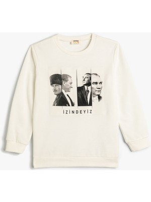 Koton Atatürk Baskılı Sweatshirt Uzun Kollu Bisiklet Yaka