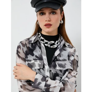 Uzun Kollu Gömlek Düğmeli Kapaklı Cepli