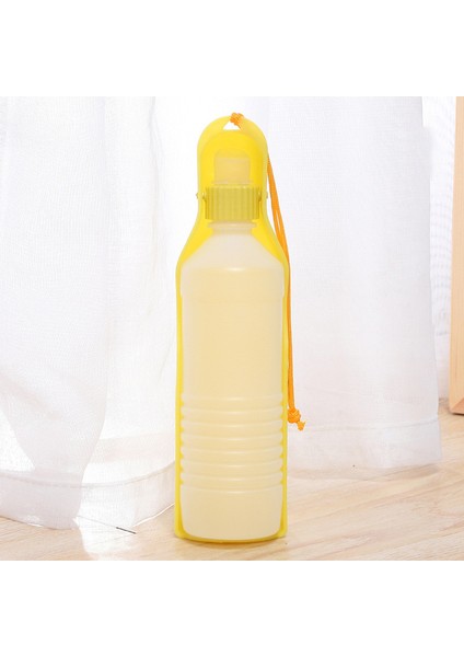 Sarı Taşınabilir Köpek Kedi Su Şişesi 500ML Katlanabilir Plastik Tiryakisi Evcil Hayvanlar Için Açık Seyahat Içme Besleyici Suluk Köpekler Malzemeleri (Yurt Dışından)