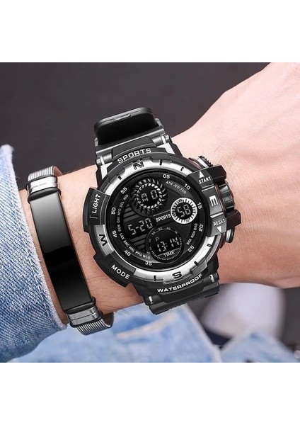 Gümüş Moda Piyade Spor Elektronik Izle Yeni LED Su Geçirmez G Aydınlık Şok El Saati Erkekler Kadınlar Için Dijital Maliyet Kol Saati (Yurt Dışından)