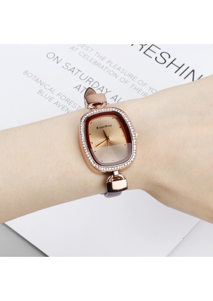 Kırmızı Lüks Moda Kadın Bilezik Saatler Bayanlar Kol Saati Gül Altın Kuvars Kol Saatleri Casual Kadın Elbise Saat Dropshiping (Yurt Dışından) modelleri