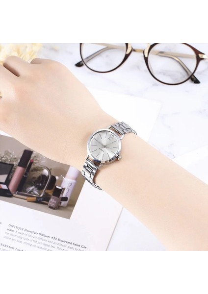 Q Kadın Paslanmaz Çelik Kuvars Izle Moda Gül Altın Bilezik Izle Bayanlar Lüks Kuvars Kol Saati Kadın Saat Zegarek Damski (Yurt Dışından) indirimleri