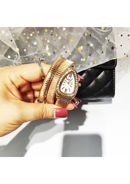 Gümüş Beyaz Benzersiz Yılan Şekilli Kadın Saatler Rhinestone Moda Lüks Marka Bayanlar Izle Elmas Yılan Bilezik Izle Kadın (Yurt Dışından) fiyatları