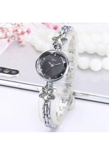 Gümüş Beyaz Yeni Bayanlar Alaşım Kadın Saatler Bilezik Izle Mizaç Beş Köşeli Yıldız Kayışı Kol Saati Kuvars Izle Yıldız Relogio Feminino (Yurt Dışından) fırsatları