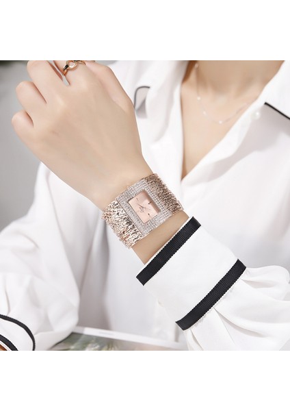 02 Kadın Bilezik Izle Elmas Kare Kadran Tam Taş Püskül Zincir Bant Saatler Buzlu Out Kadın Lüks Kol Saati Rhinestone Reloj (Yurt Dışından) indirimleri