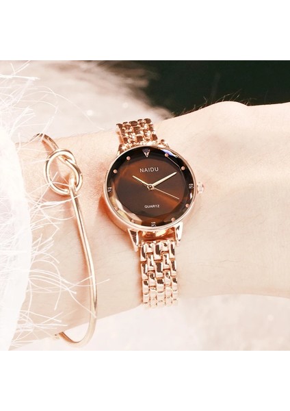 Gül Kadın Saatler Bayanlar Bilezik Saat Kuvars Yeni Naıdu Gül Altın Elbise Kol Saati Rahat Relogio Feminino Reloj Mujer Kol Saati (Yurt Dışından) indirimleri