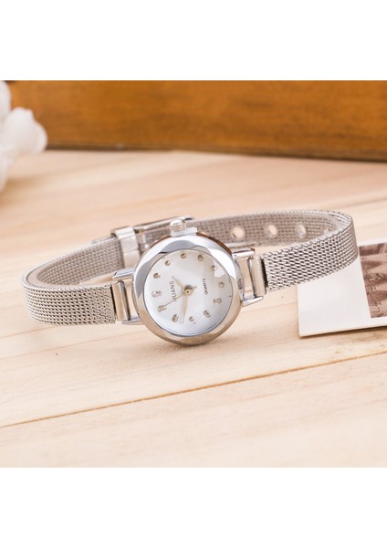 Kırmızı Lüks Altın Bilezik Izle Kadın Moda Örgü Ince Alaşım Bant Taklidi Dial Kuvars Kol Saati Casual Kadın Saatler Saat (Yurt Dışından) fırsatları