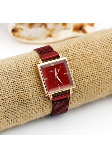 Mavi Kadın Takı Manyetik Örgü Kemer Saatler Kare Kuvars Bilezik Izle Bayanlar Yıldızlı Gökyüzü Saat Lüks Kadın Elbise Kol Saatleri (Yurt Dışından) fırsatları