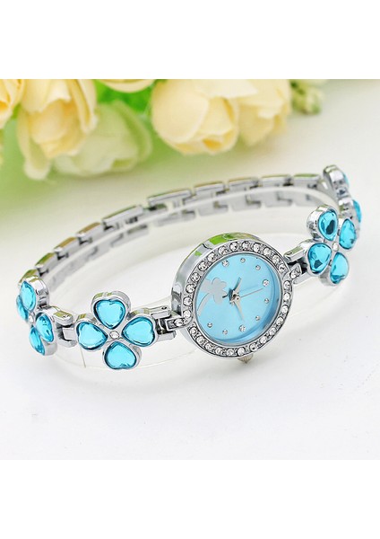 Altın Basit Trendy Kadın Saatler Moda Yonca Kadranlı Saat Tatlı Bilezik Izle Rahat Bayanlar Kuvars Kol Saati Relógio Feminino (Yurt Dışından) fırsatları