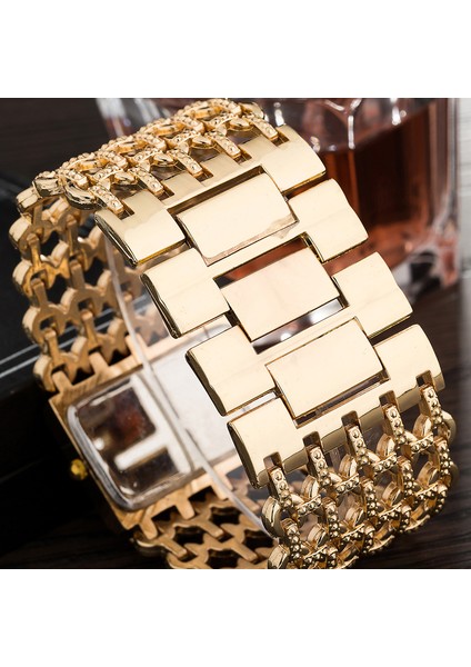 Stil 1 2021 Lüks Kadın Altın Paslanmaz Çelik Bilezik Izle Bayanlar Moda Içi Boş Kemerli Elbise Izle Kadın Casual Saat Relogio Sıcak (Yurt Dışından) indirimleri