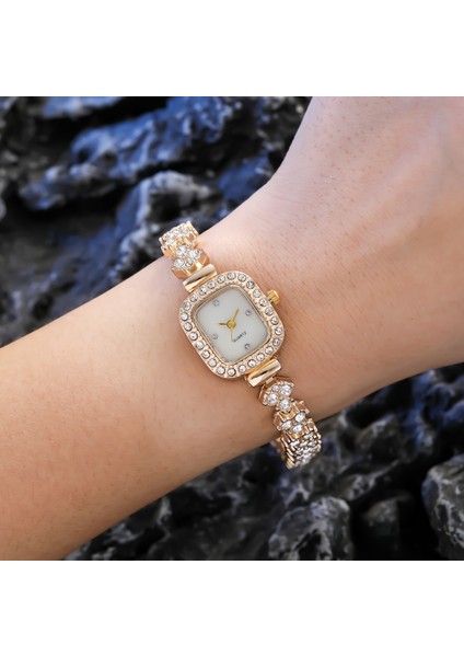 Gül Altın Quartz Saat 2022 Yeni Moda Lüks Tam Elmas Bayanlar Bilezik Izle Bayanlar Bayanlar Saat Relogio Feminino (Yurt Dışından) fırsatları