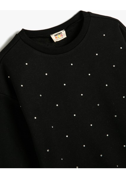 Sweatshirt Bisiklet Yaka Uzun Kollu Boncuk Detaylı Şardonlu modelleri