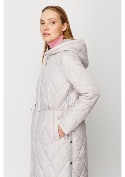 Yanı Çizgi ve Aksesuar Detaylı Extra Spor Kapitone Manto-Gümüş indirimleri