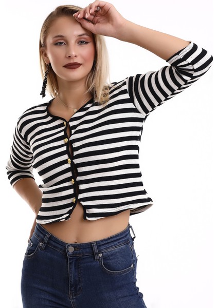 Çizgili V Yaka Fitilli Gold Düğme Detaylı Triko Hırka fırsatları