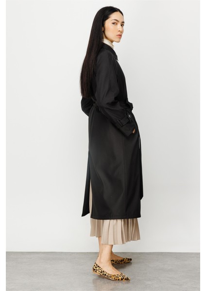 Alle İçi Kapitone Dolgulu Yandan Fermuar Kapamalı Spor Manto Kaban-Siyah modelleri