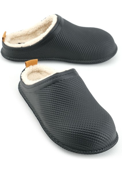 Kışlık Kauçuk Islak Zemine Uygun Ev Bahçe Içi Peluşlu Kadın Terlik