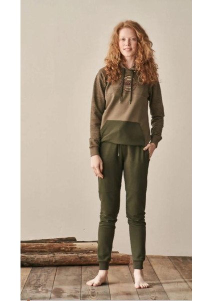 Kadın Pijama Takımı Uzun Kol Kapşonlu Brooklyn Baskılı FEYZA.3967