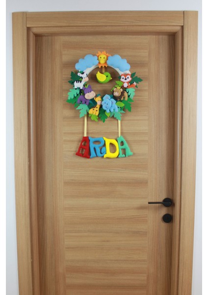 Arda Isimli Safari Bebek Odası Kapı Süsü fırsatları