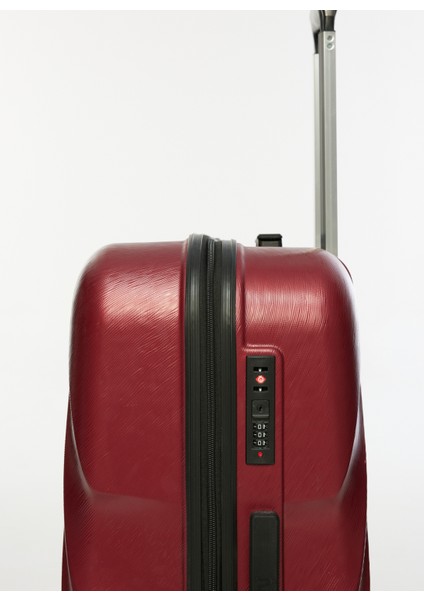 Nasa U.s Bordo Çekçekli Sert Valiz Oyster Orta modelleri