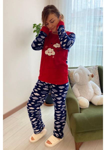 Kadın Kırmızı Desenli Kışlık Polar Peluş Pijama Takımı 18D-1904