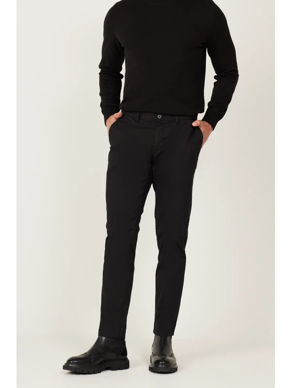 AC&Co / Altınyıldız Classics Erkek Siyah Slim Fit Dar Kesim Yan Cepli Pamuklu Diyagonal Desenli Esnek Pantolon